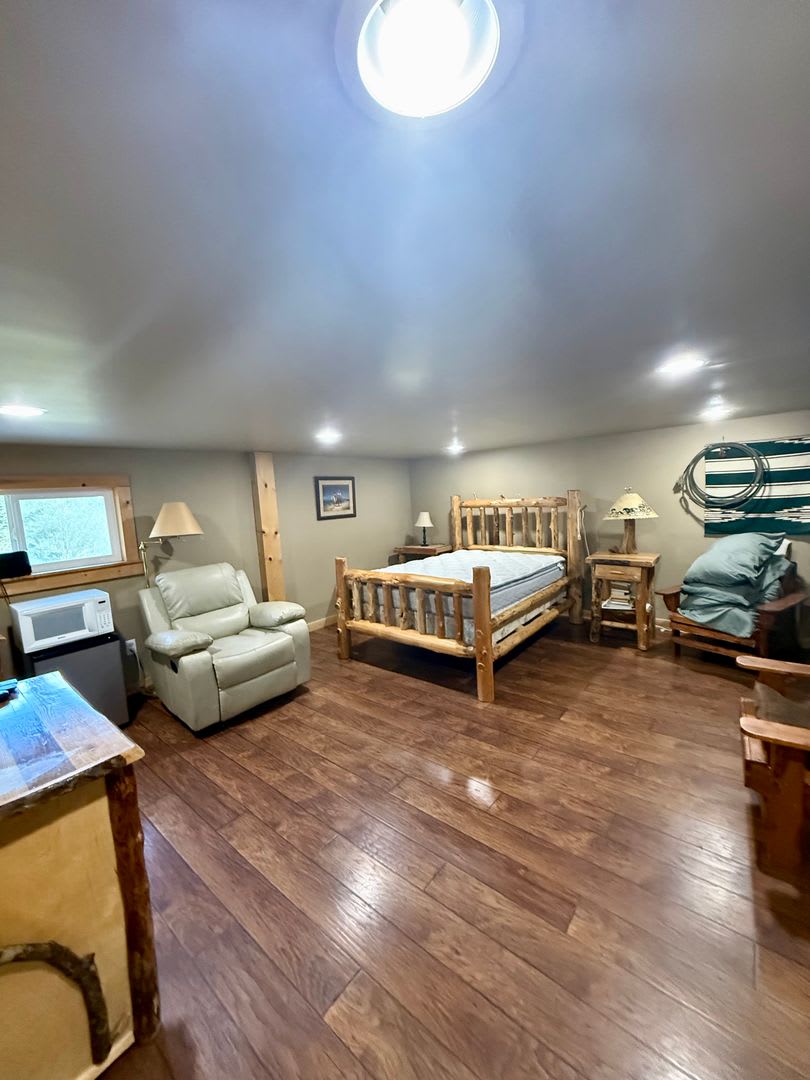 Cotton Ball Ranch Studio Furnished Sauna Trails Horses Fire Pit All Utilities Included – photo 1 of 13