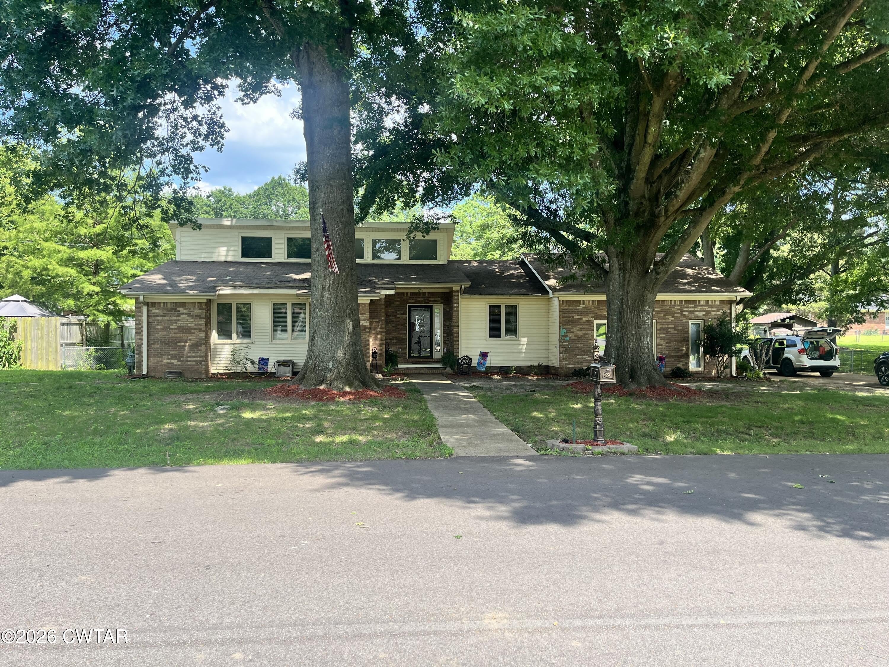148 Fox Ridge Road – photo 1 of 15
