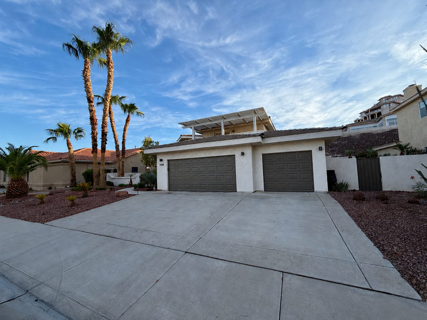 Stunning Calico Ridge Home with Strip Views, Pool & Spa – photo 1
