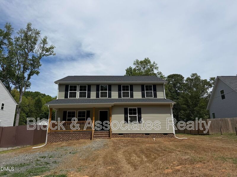 824 Roane St – photo 1