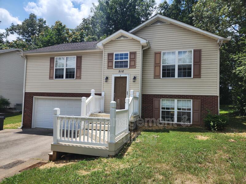 916 Bill Smith Rd. – photo 1