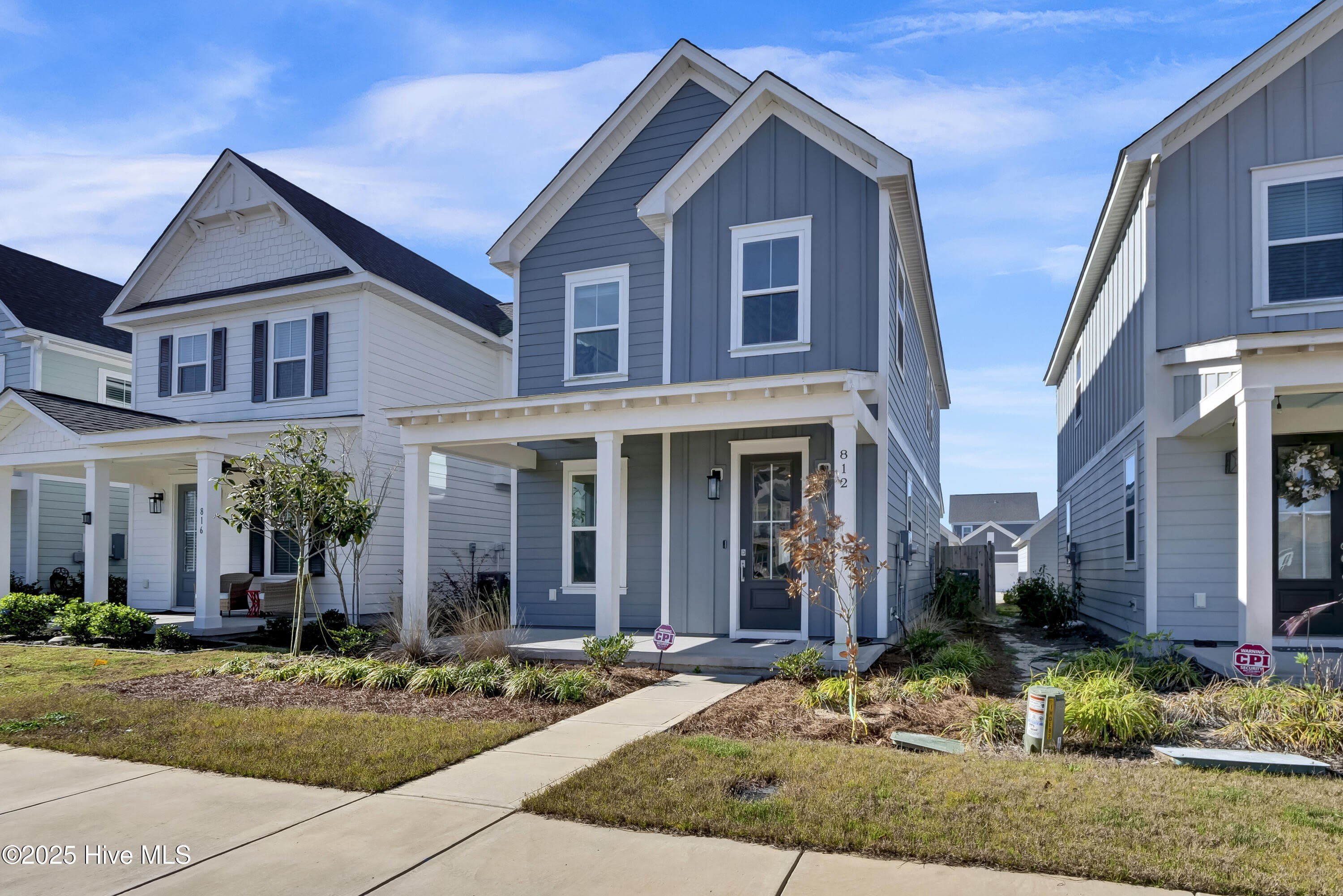 812 Edgerton Drive – photo 1