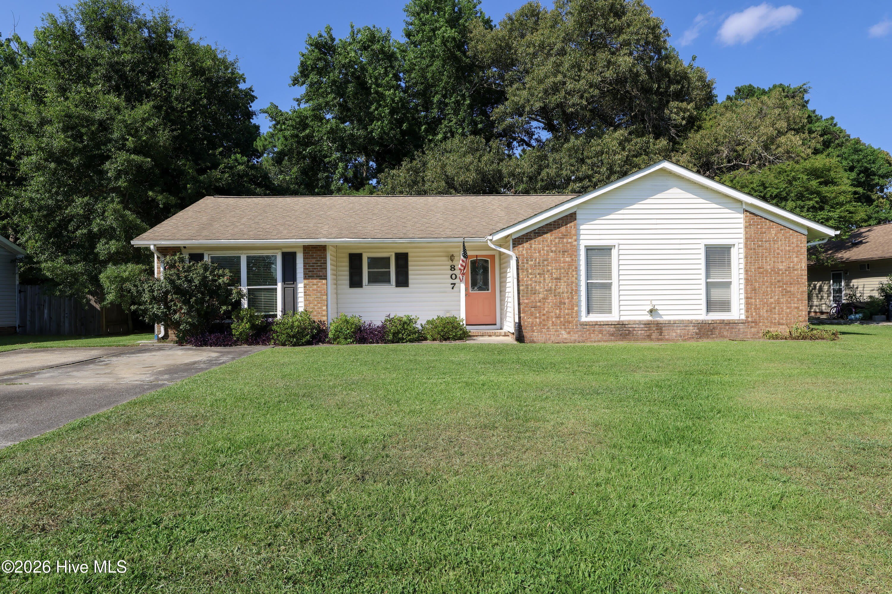 807 Deblea Court – photo 1
