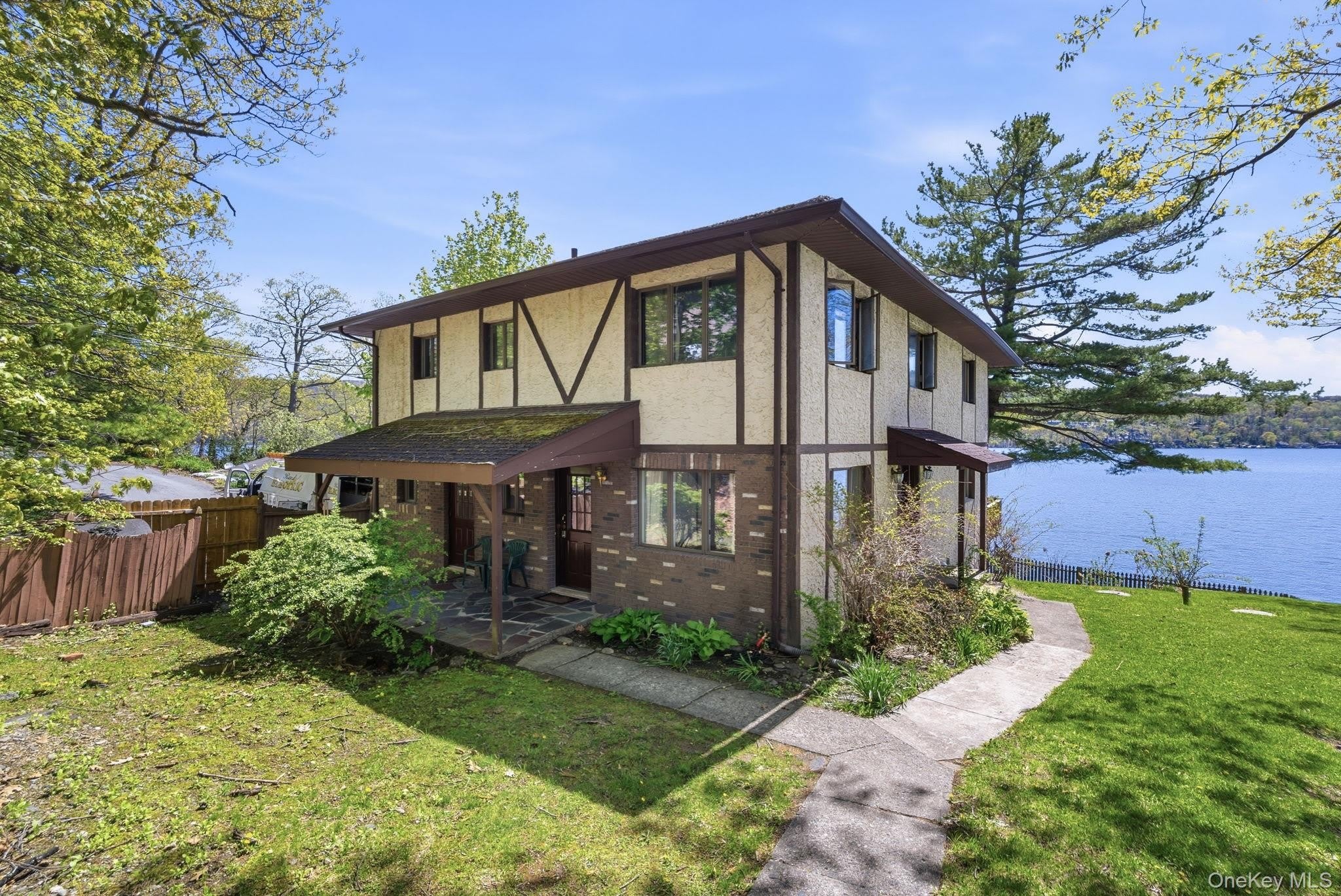 194 Jersey Avenue – photo 1