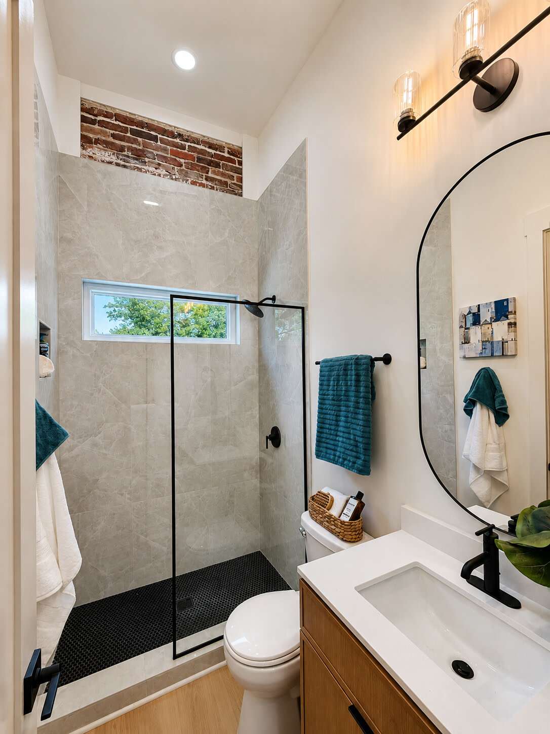 1202 Chestnut Street – photo 1