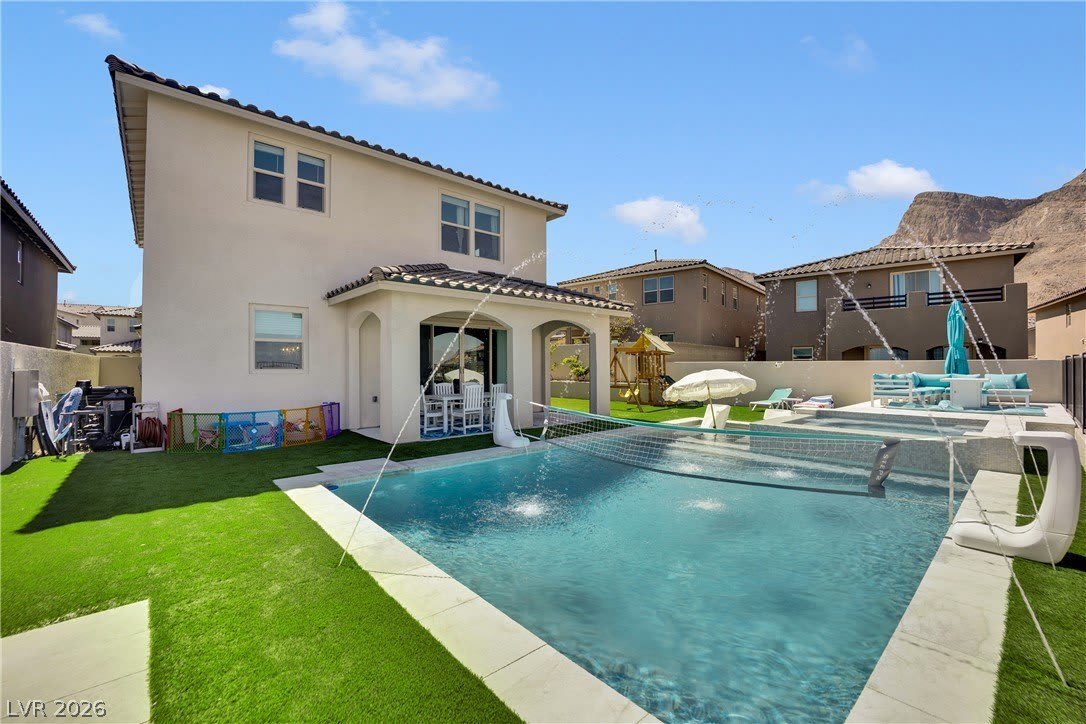 2252 Bird Of Prey Street – photo 1