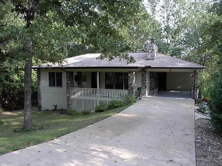 3 Kamian Ln – photo 1 of 11