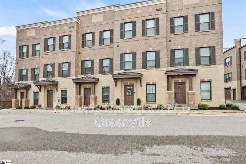 1505 E North St – photo 1