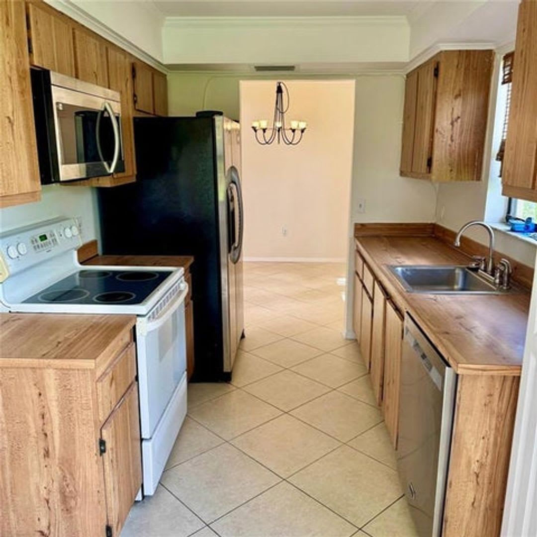 10849 NW 30TH Place 371, Sunrise, FL 33322 – photo 1