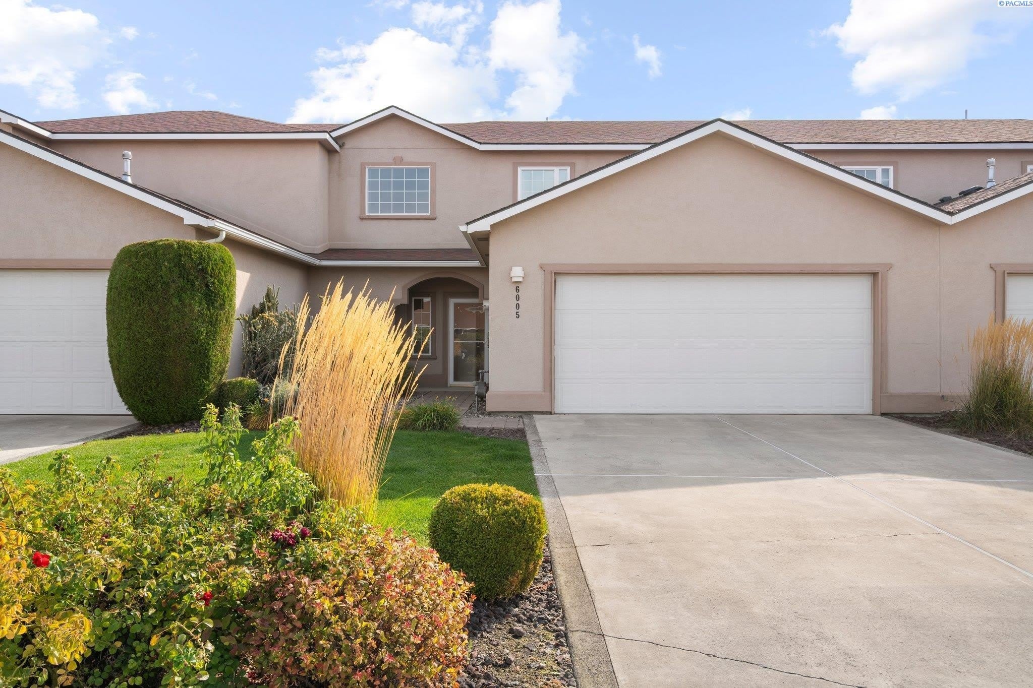 6005 Mia Lane – photo 1 of 41