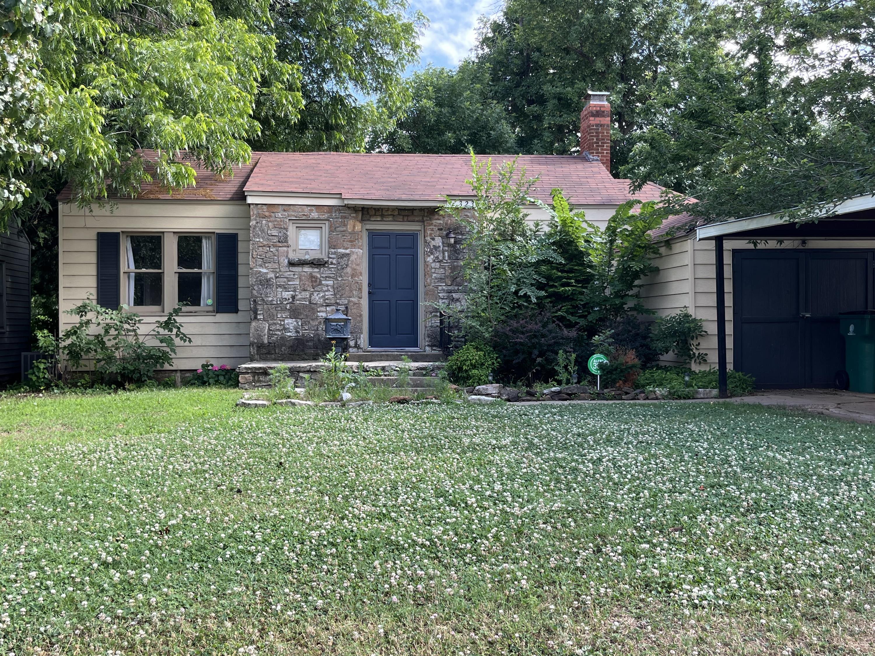 3236 Northwest 25th Street – photo 1