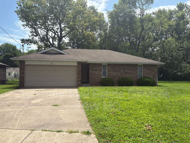 522 E Washita – photo 1