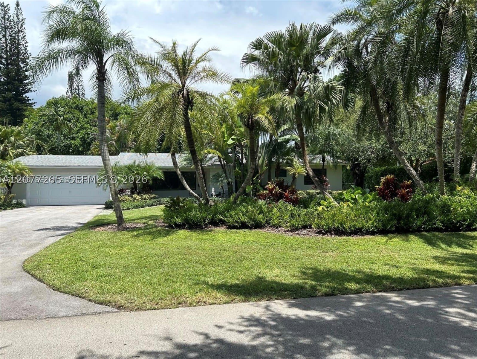 7415 SW 117th St – photo 1