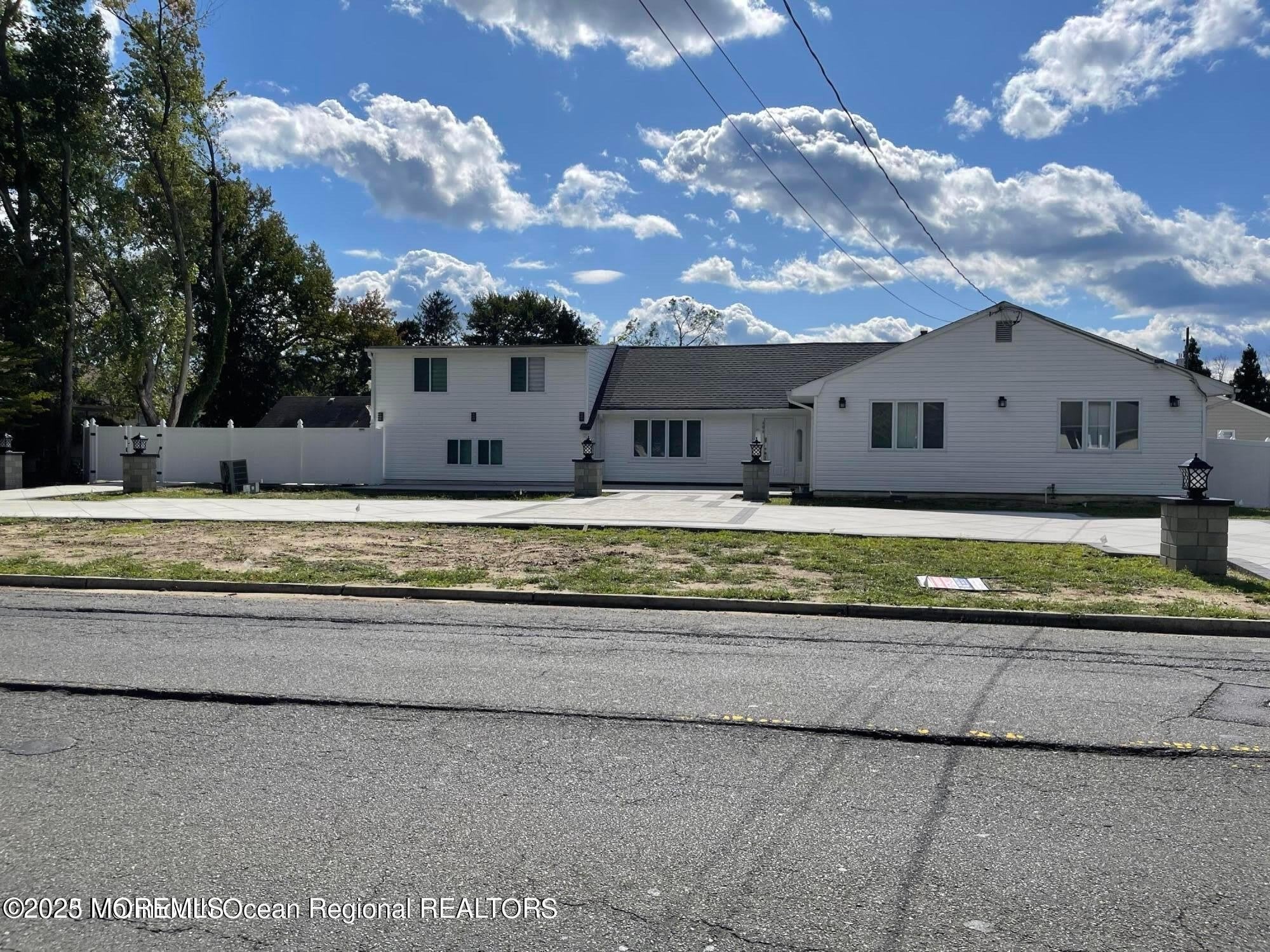 404 Deal Road – photo 1