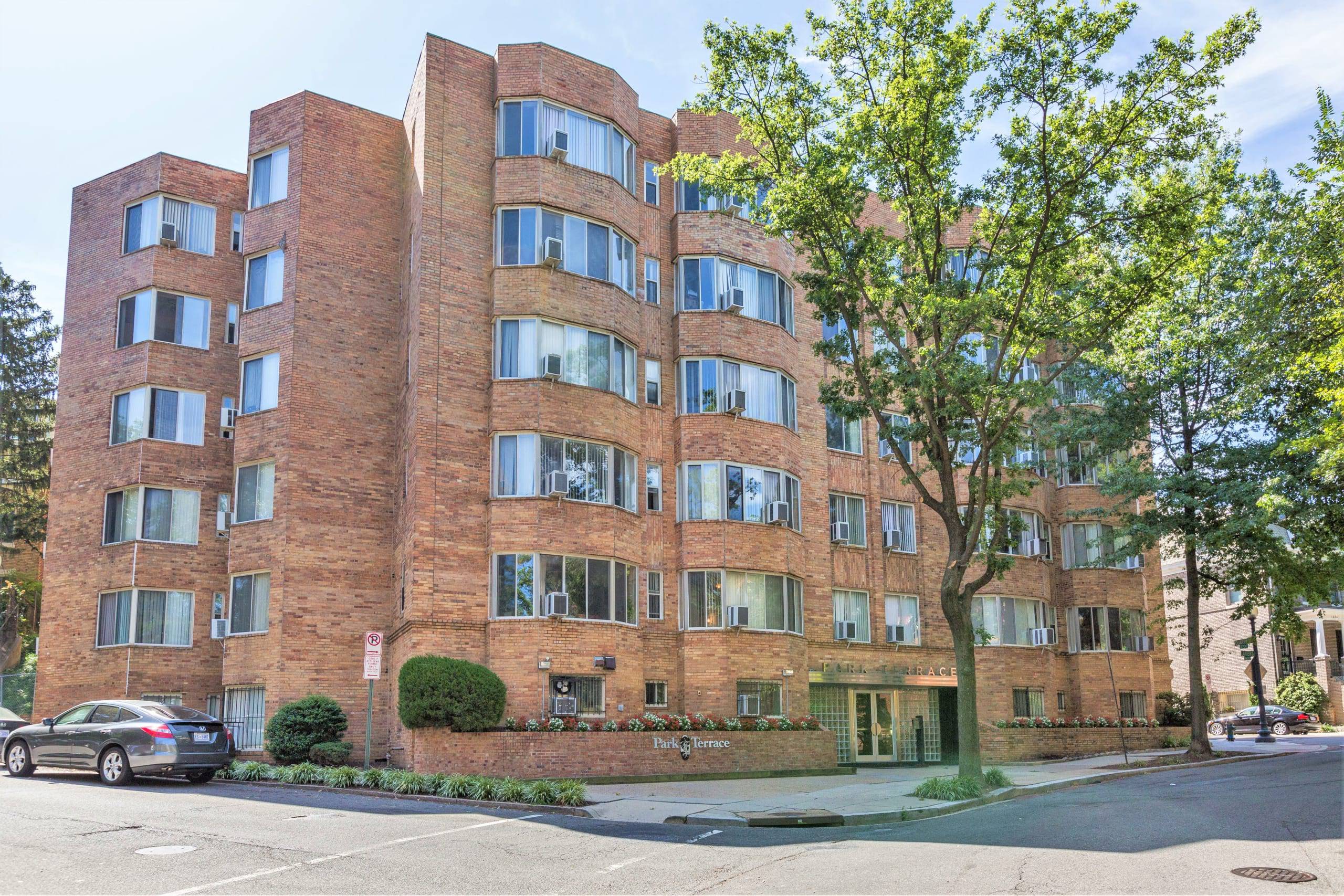 Park Terrace Apartments – photo 1