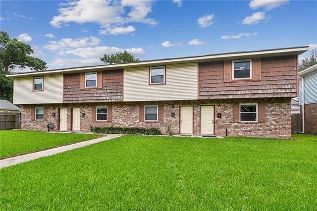 69 CRISLAUR Avenue – photo 1 of 15