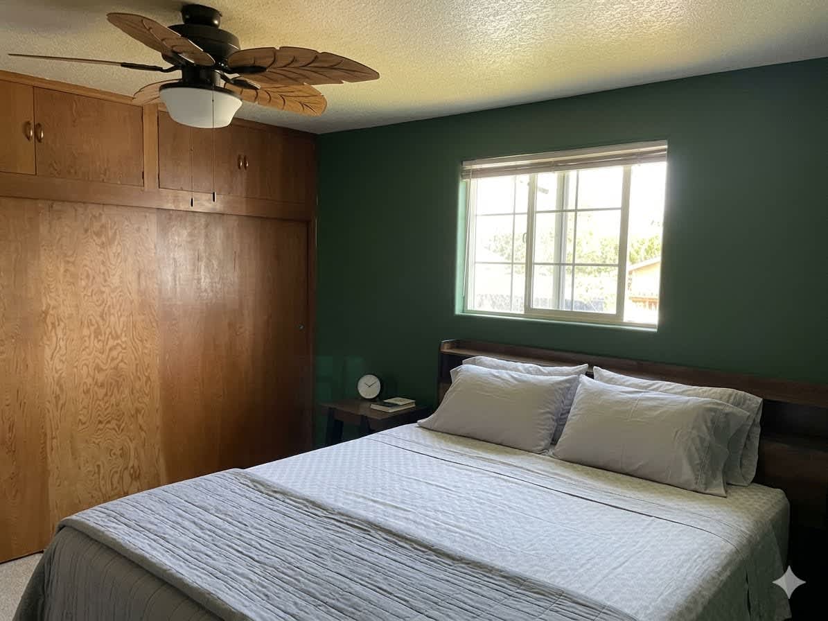 13511 Northeast 76th Street – photo 1 of 14