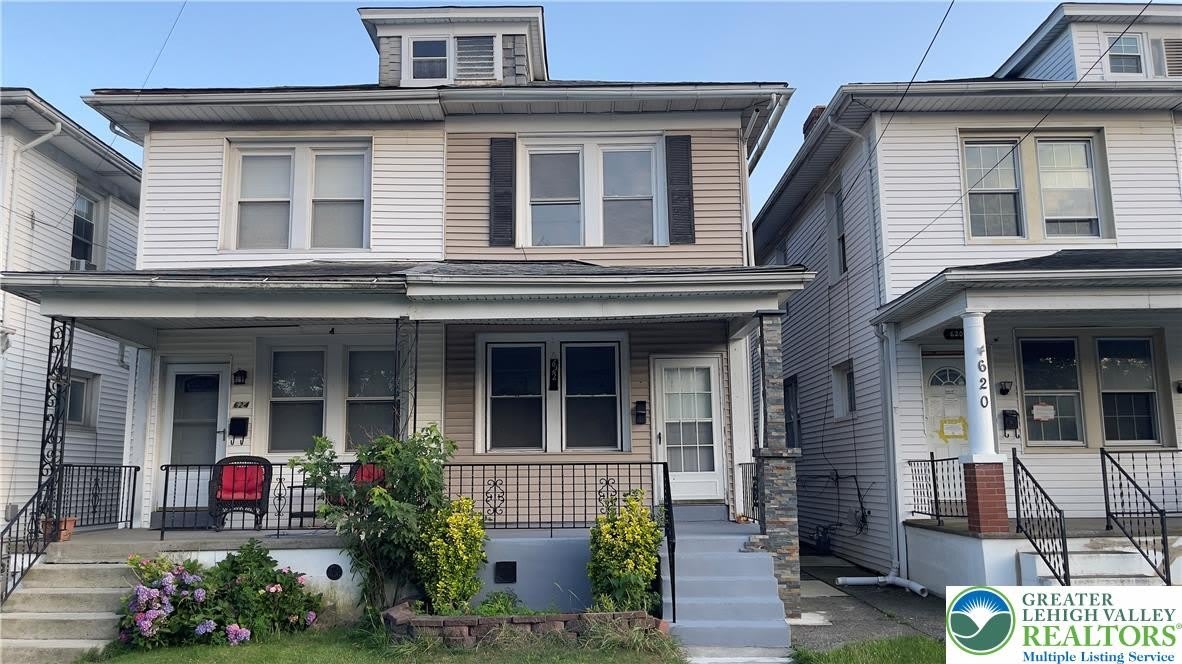622 Locust – photo 1