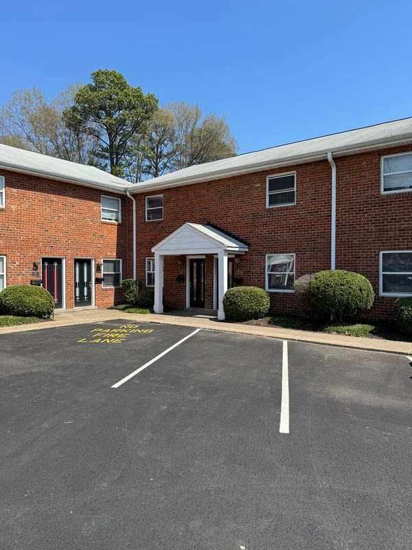 5215 Goolsby ct – photo 1 of 9