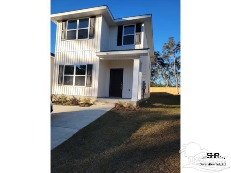 384 Hilburn Ln – photo 1 of 13