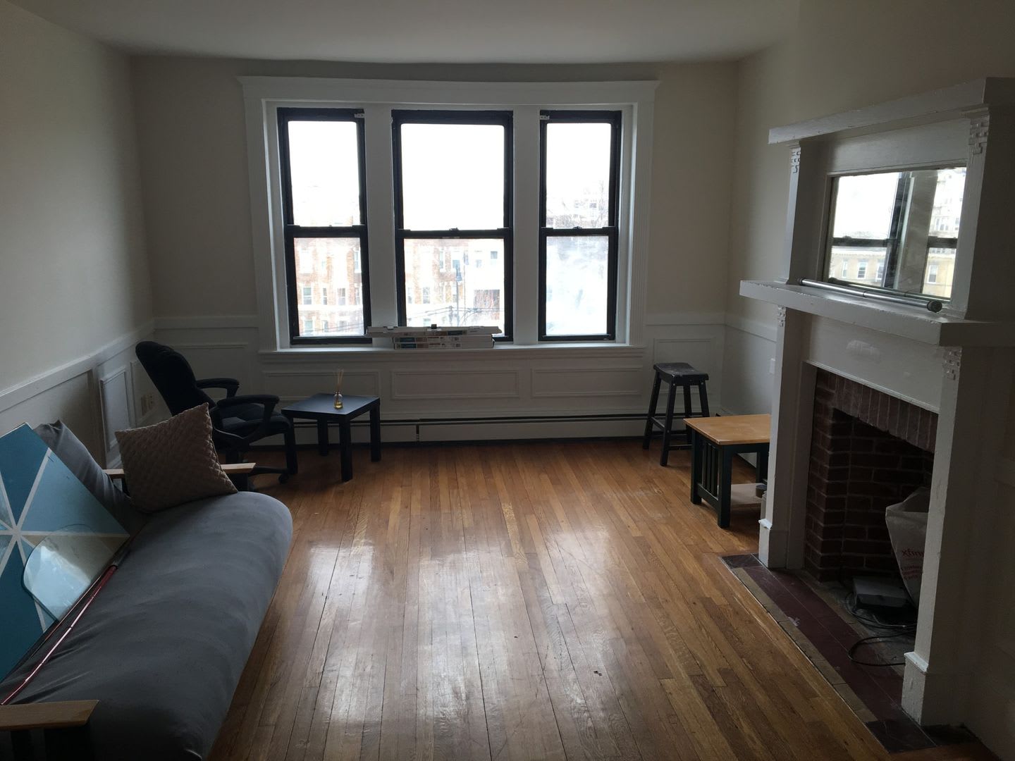 1668 Commonwealth Ave #4D Boston MA 02135 – photo 1