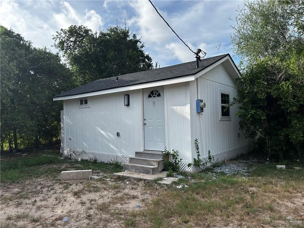 1406 N Glasscock Road – photo 1 of 6
