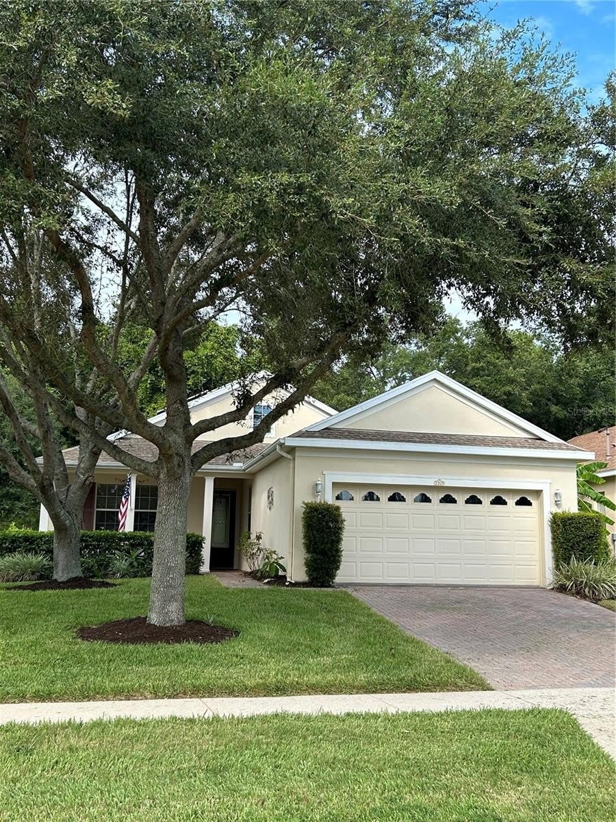 2205 CALEDONIAN Street – photo 1