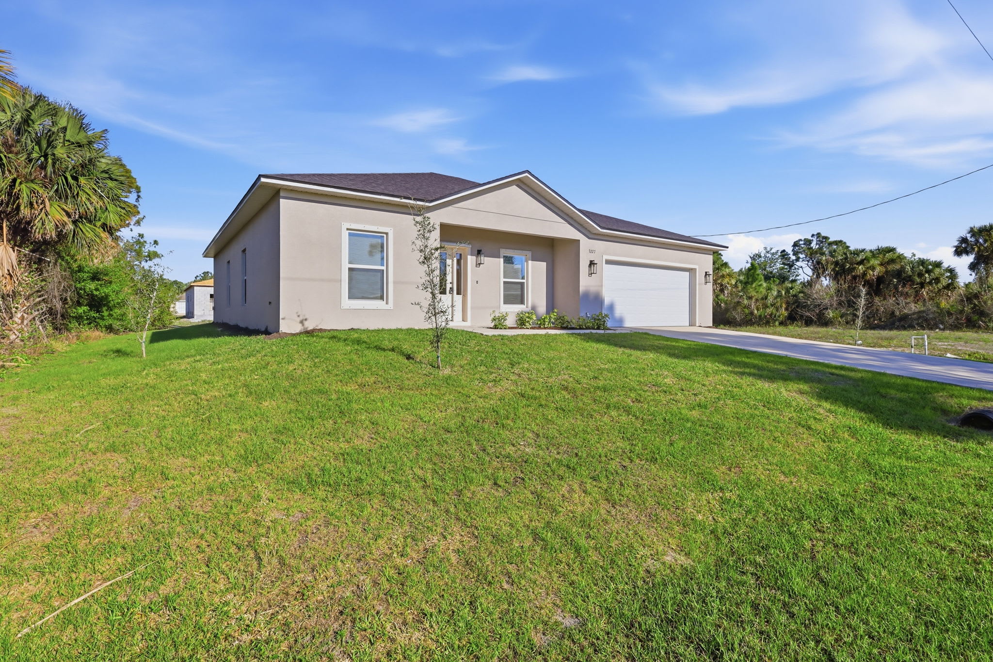3227 Halsey Avenue Southeast – photo 1
