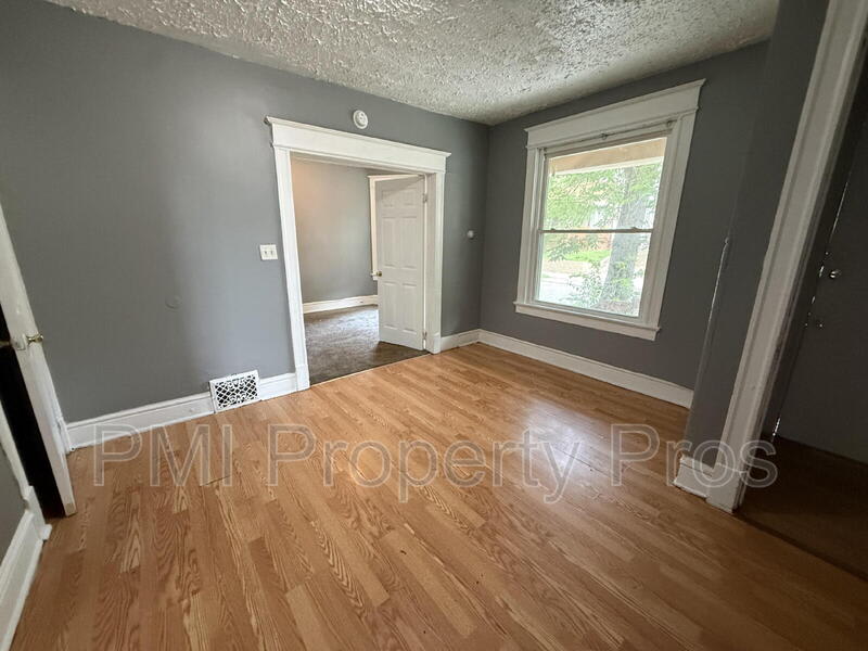 1415 N 37th St – photo 1