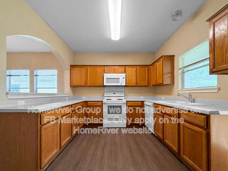 11502 Liberty St – photo 1