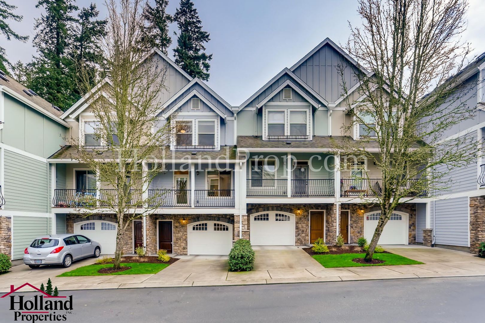 ** Best Price ** Modern Two-Story Home in Hillsboro – Move-In Ready! – photo 1