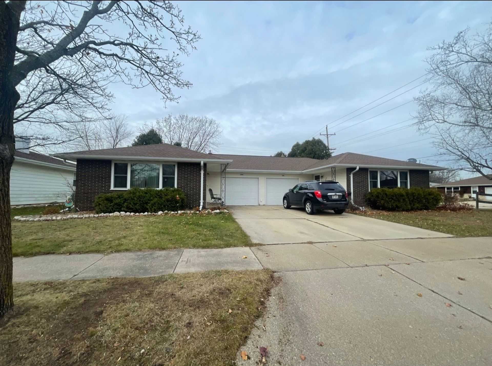 2 Bed 2 Bath Duplex Across From Kiwanis Park – photo 1 of 167