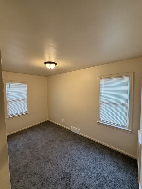 9384 Rutherford Street – photo 1