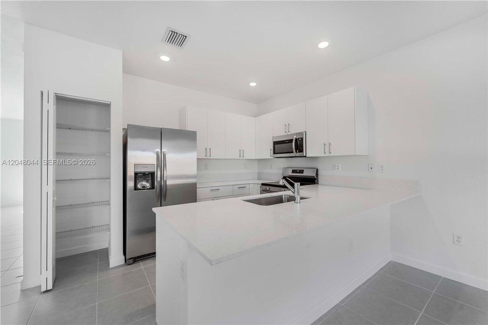 701 SE 13th St Circle, Homestead, FL 33034 – photo 1