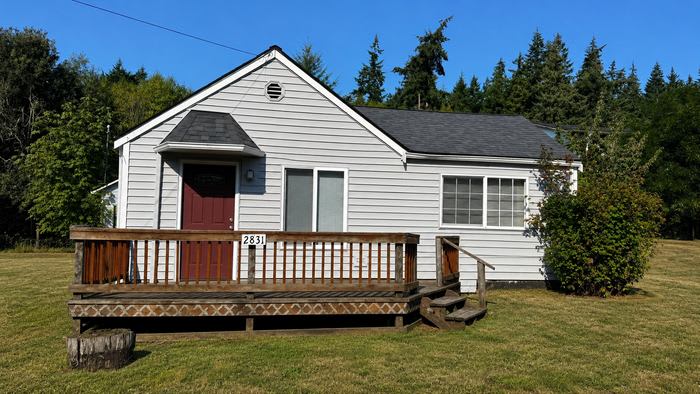 2831 North Oak Harbor Road – photo 1 of 209