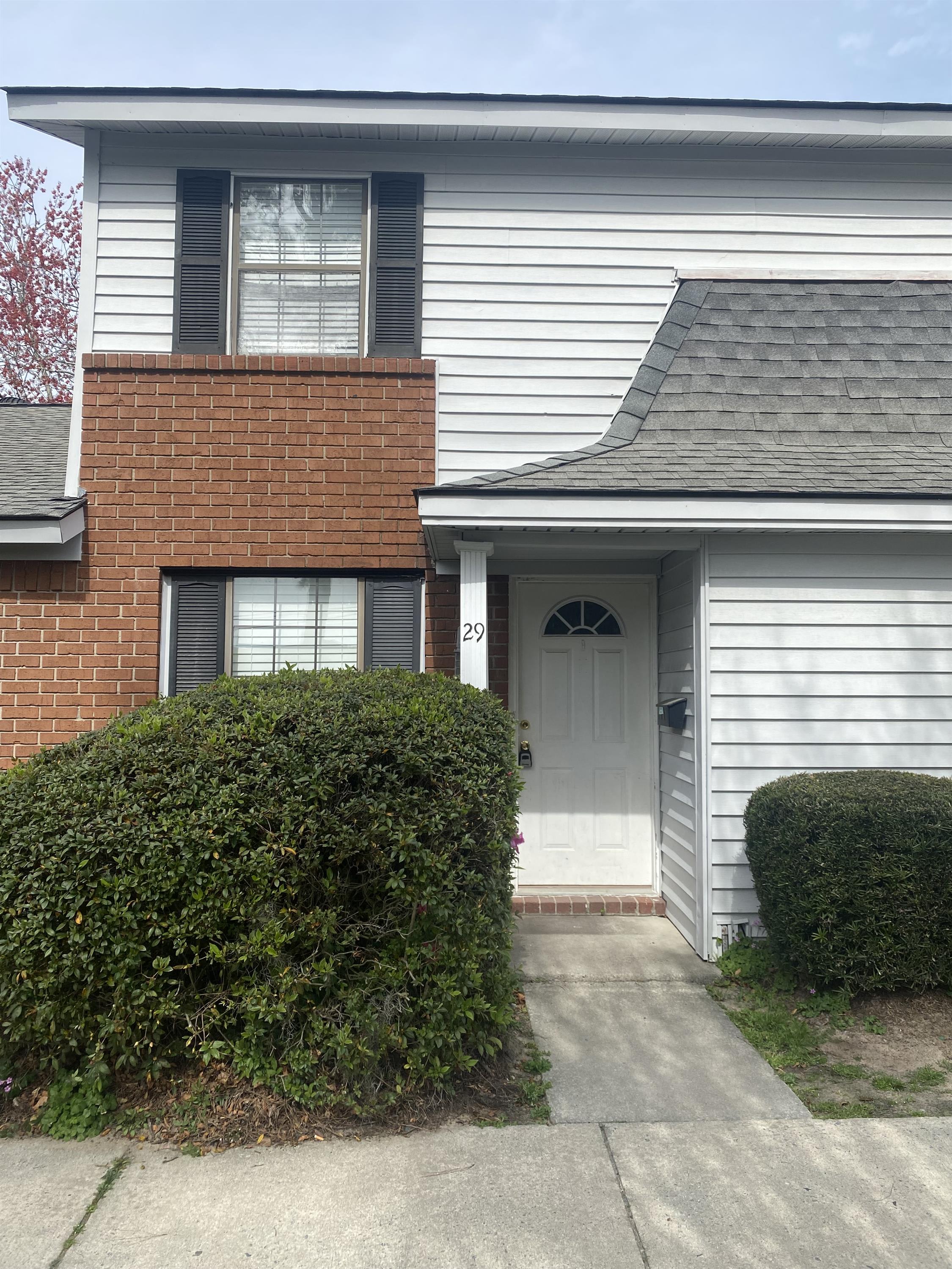 29 Knollwood Circle – photo 1