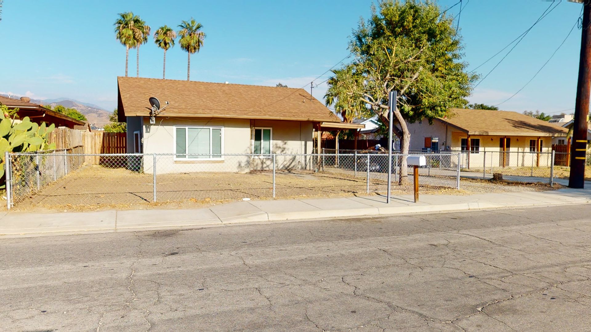Just Reduced For A Fast Lease Charming Single Story Bungalow 2 1 – photo 1 of 334