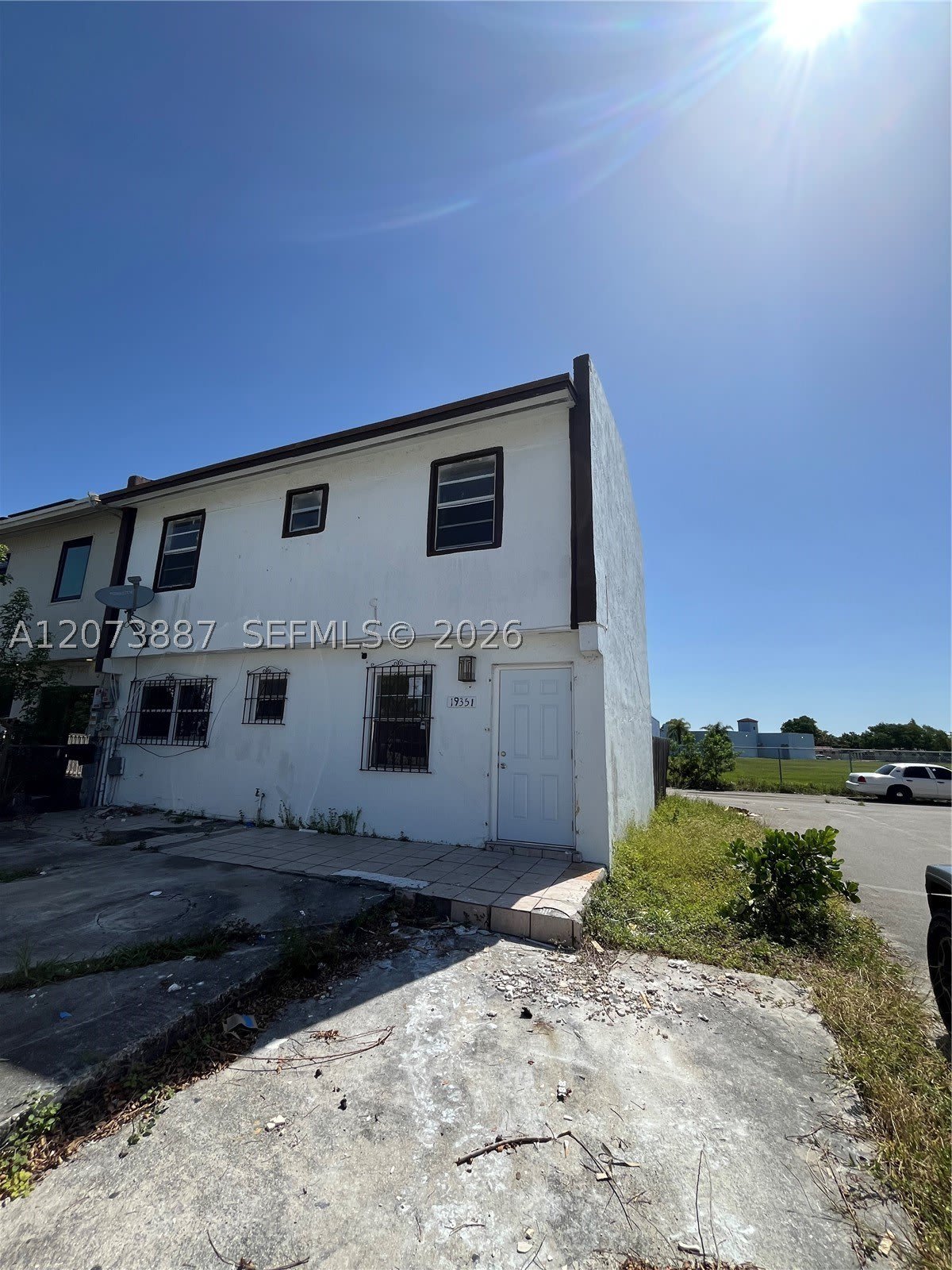 19351 NW 45th Ave – photo 1