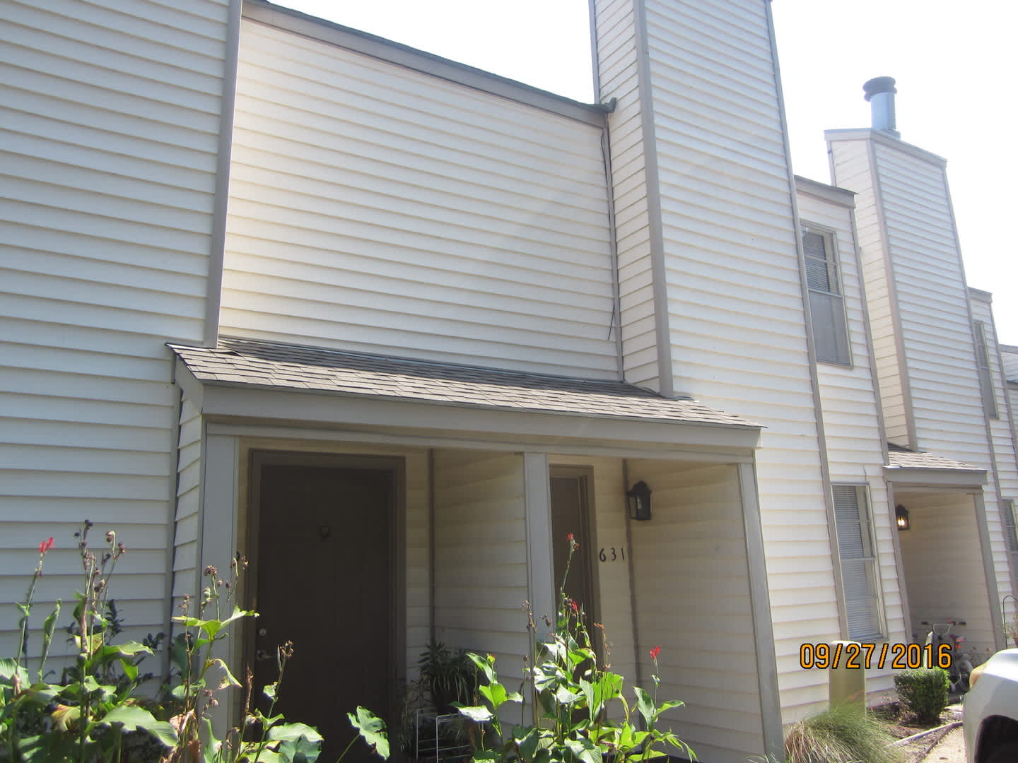 Cedar Park Village – photo 1 of 9