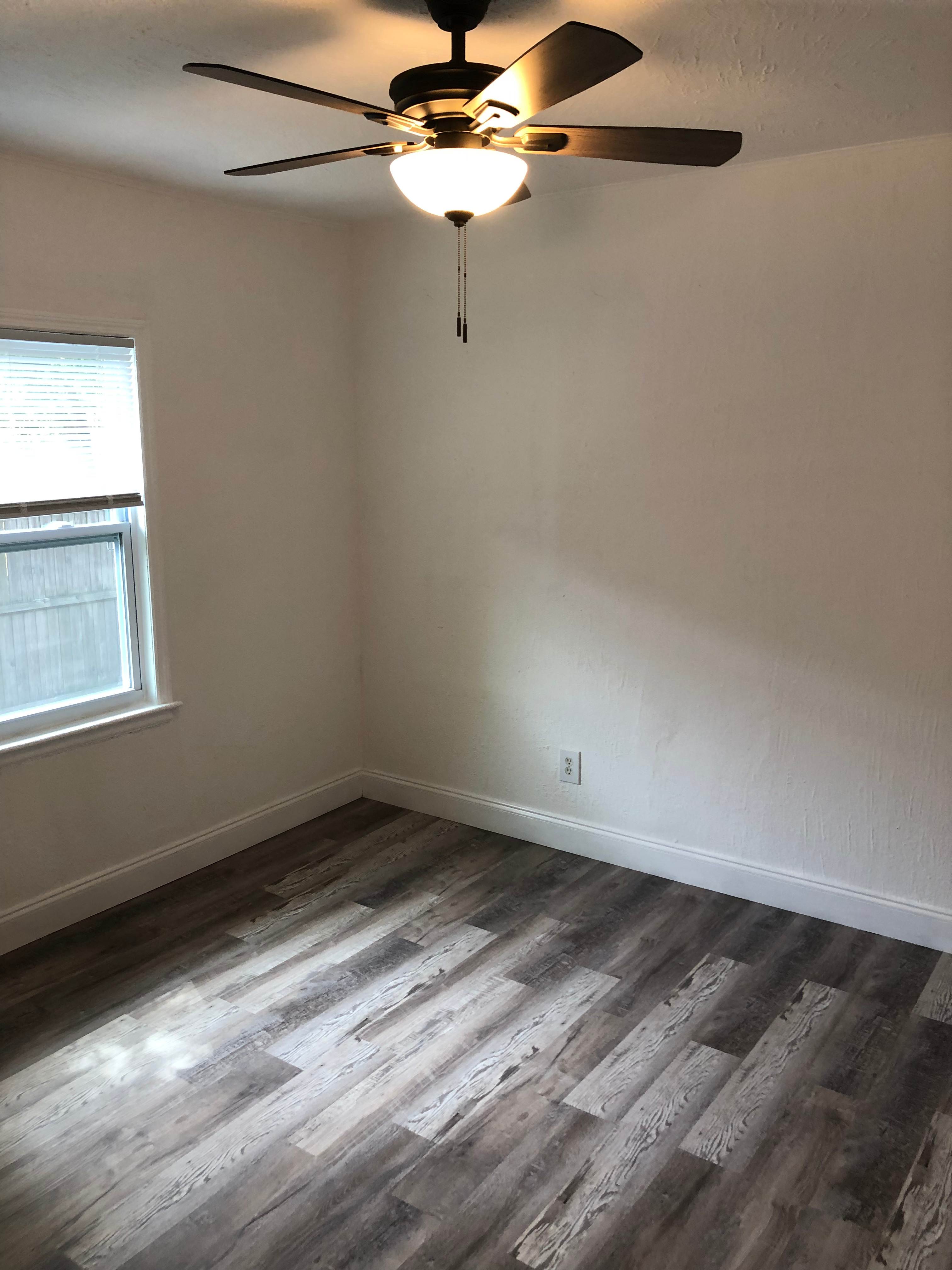 527 13th Avenue Northwest – photo 1