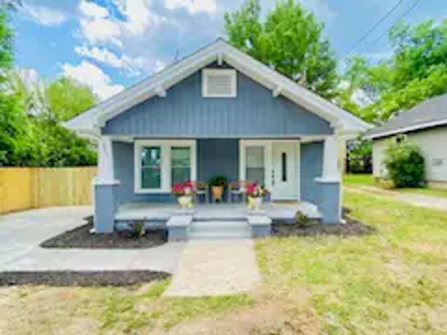 205 W. Morgan Street – photo 1 of 10