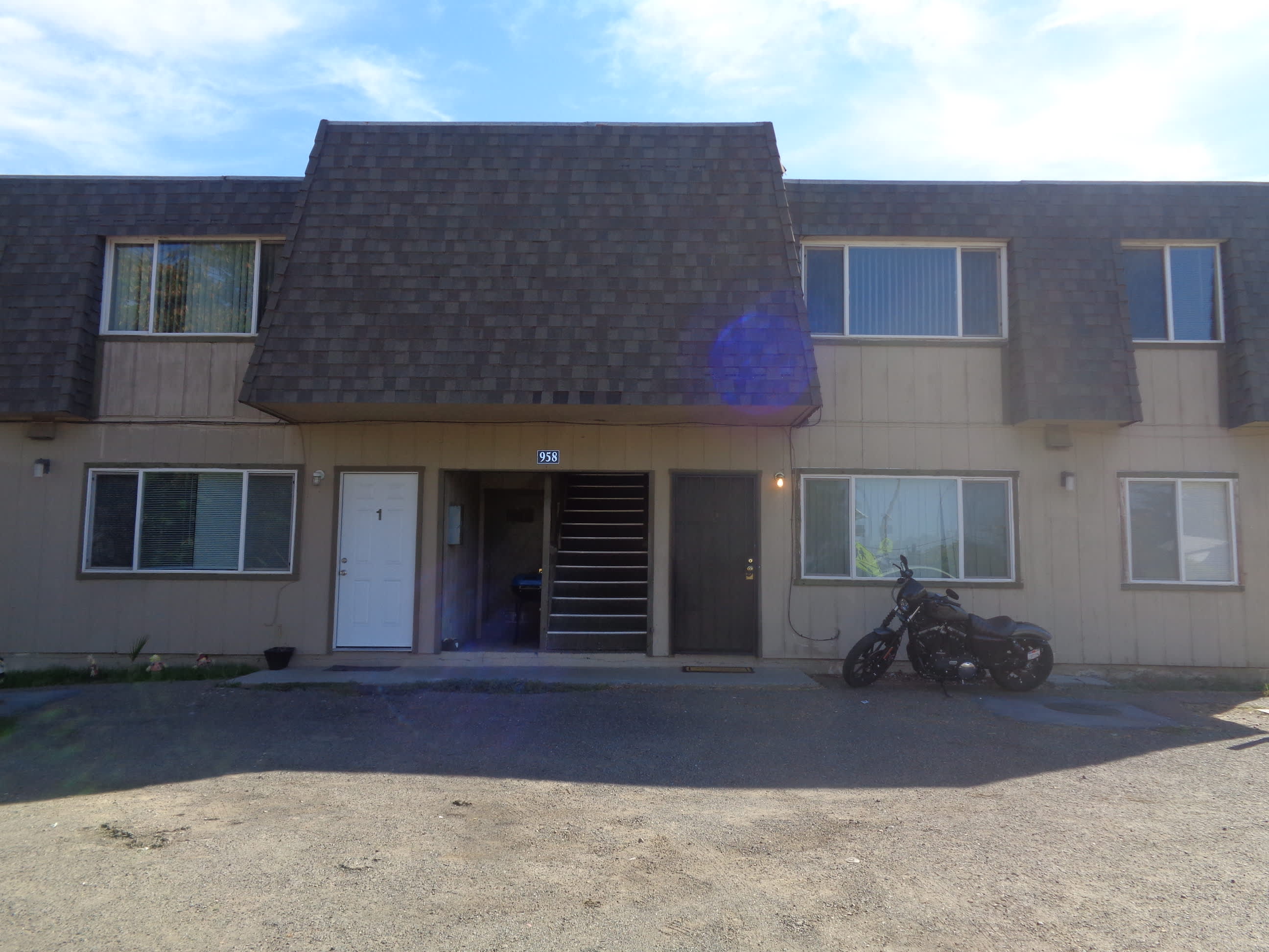 958 S. Barrett Road #4 – photo 1 of 10