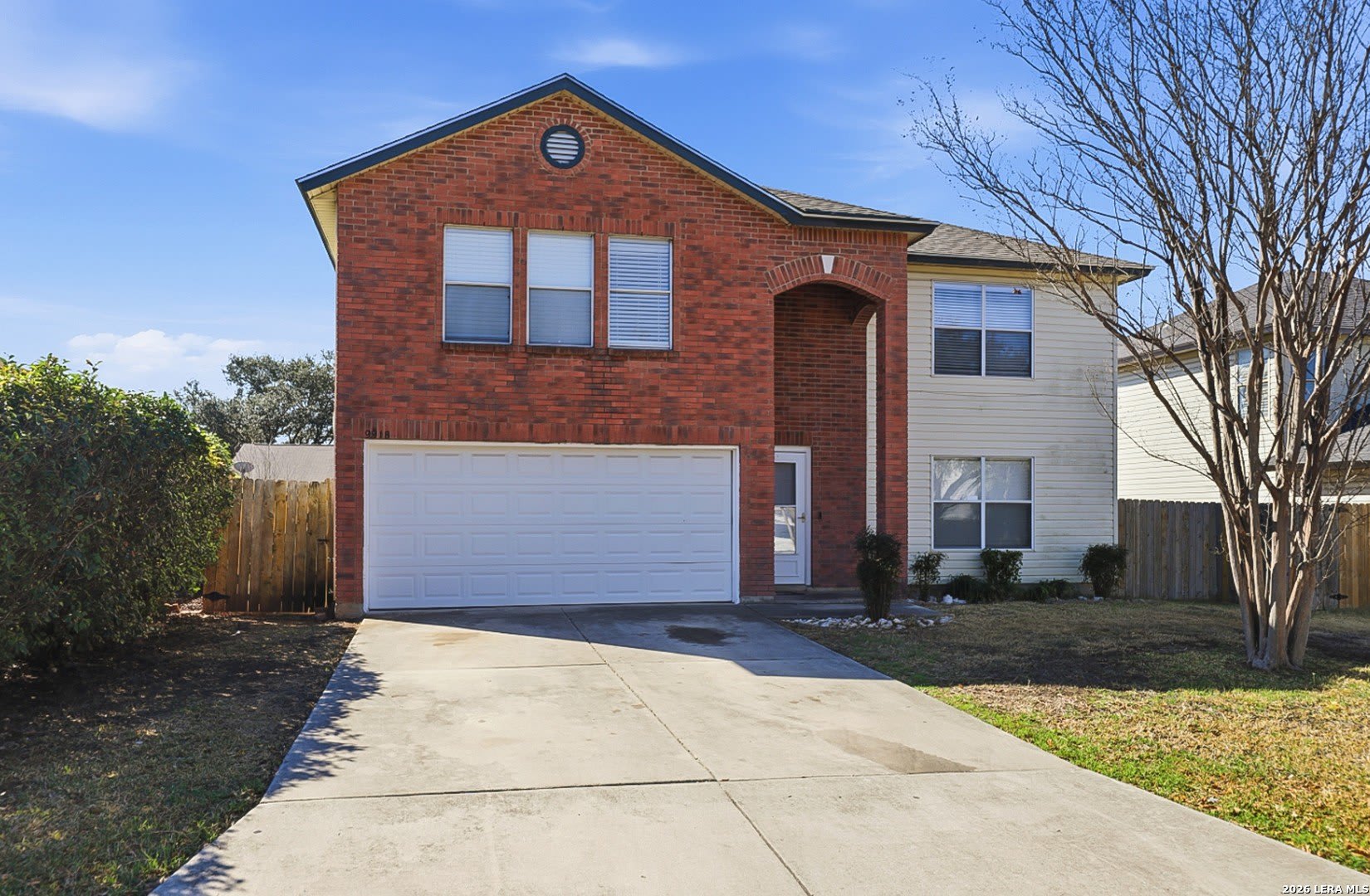 9918 Kelton Dr – photo 1