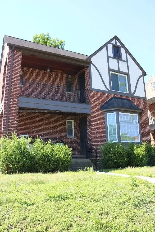 1311 Huntington Avenue – photo 1