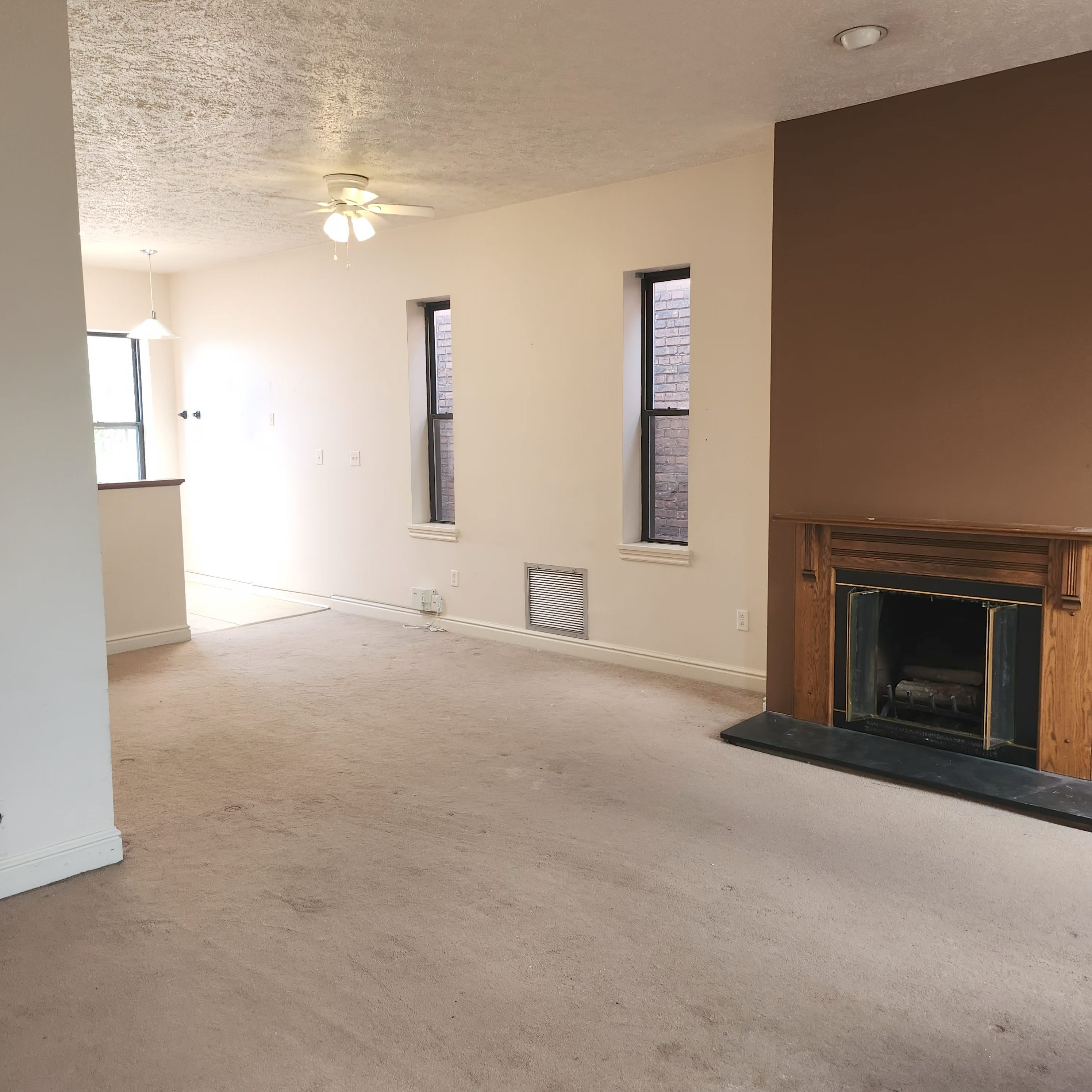 1304 Liverpool Street – photo 1