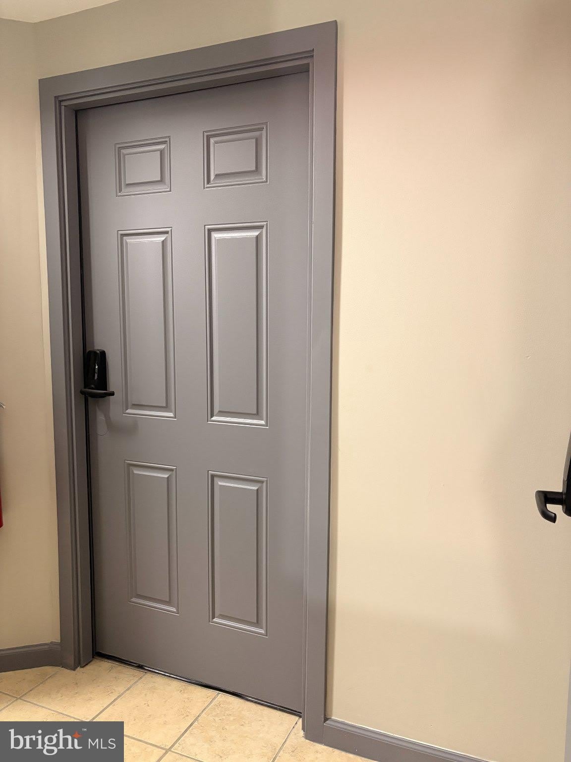 723 N KING Street – photo 1