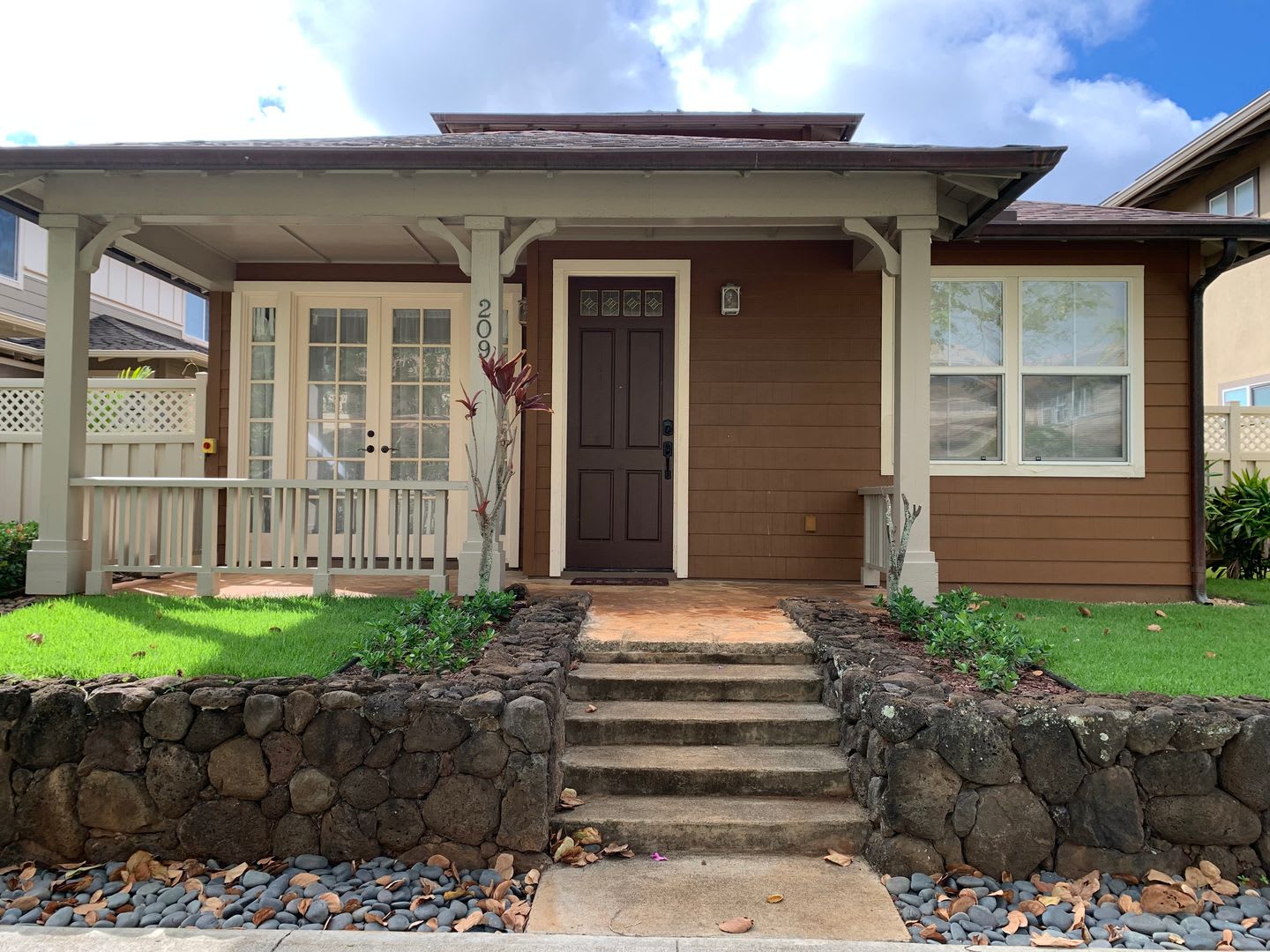 Join the Hawaii Kai Peninsula Neighborhood! – photo 1 of 24