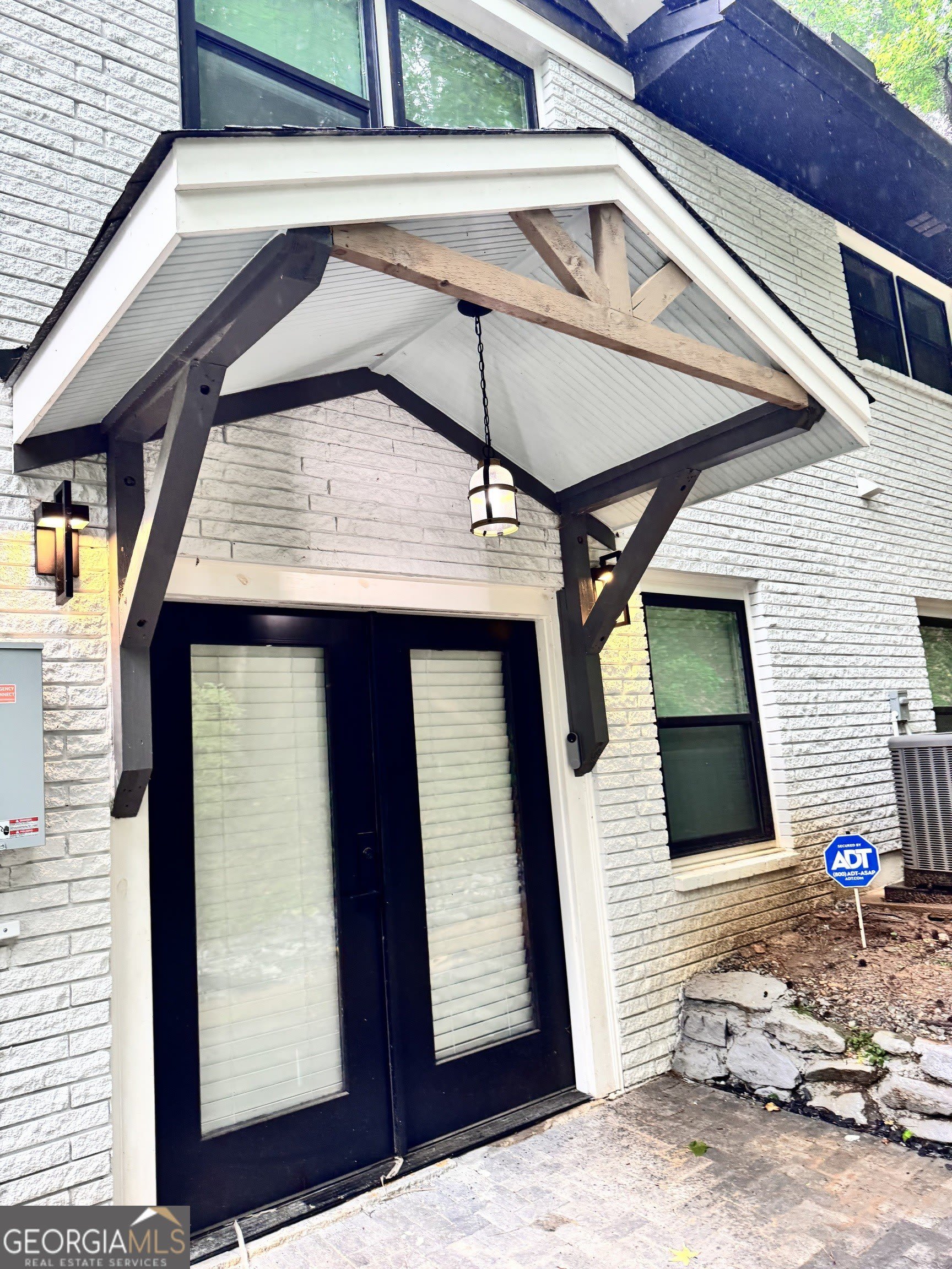 2618 Meadow Lark Drive – photo 1 of 34
