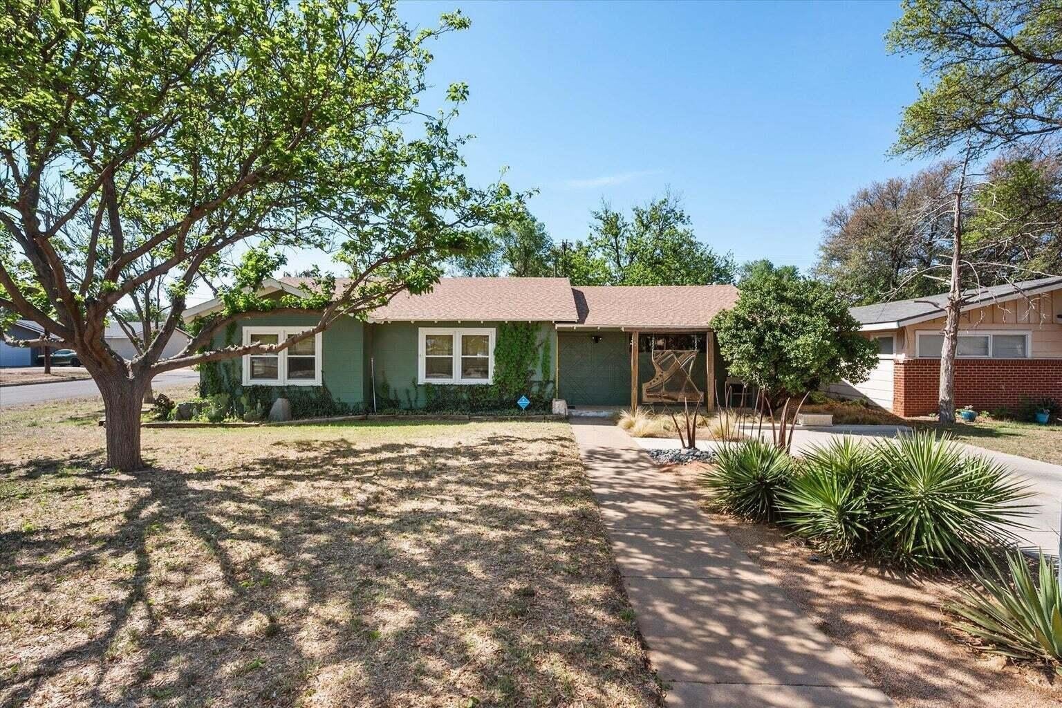 4301 41St Street – photo 1