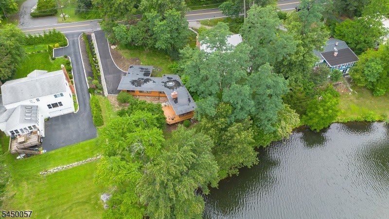 24 Fayson Lake Rd – photo 1 of 29